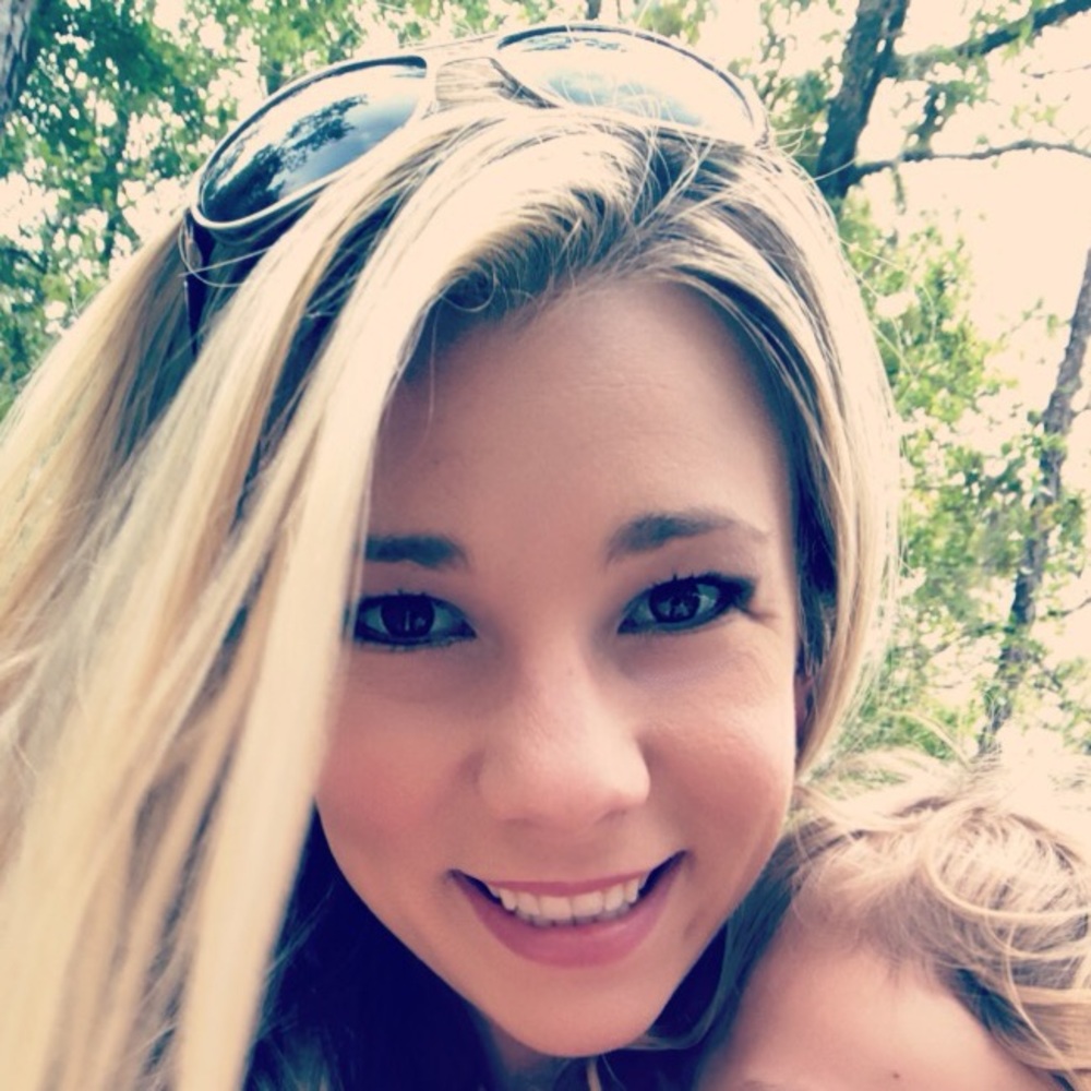 Meet your Posher, Courtney